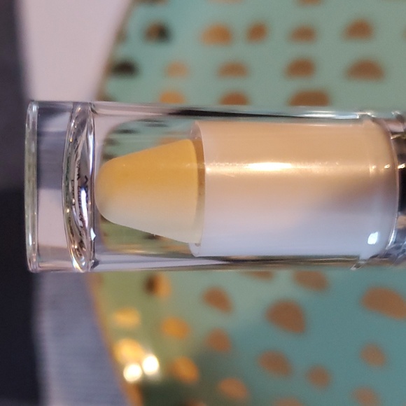 Lippie & Concealer Bundle 🥳 - Picture 7 of 7